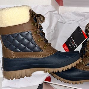 NWT Storm by Cougar Women’s Boots